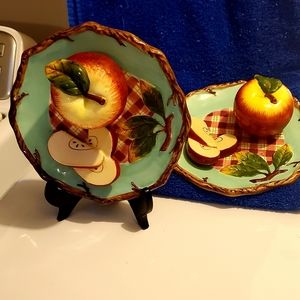 Vintage Country Apple decorative plate set